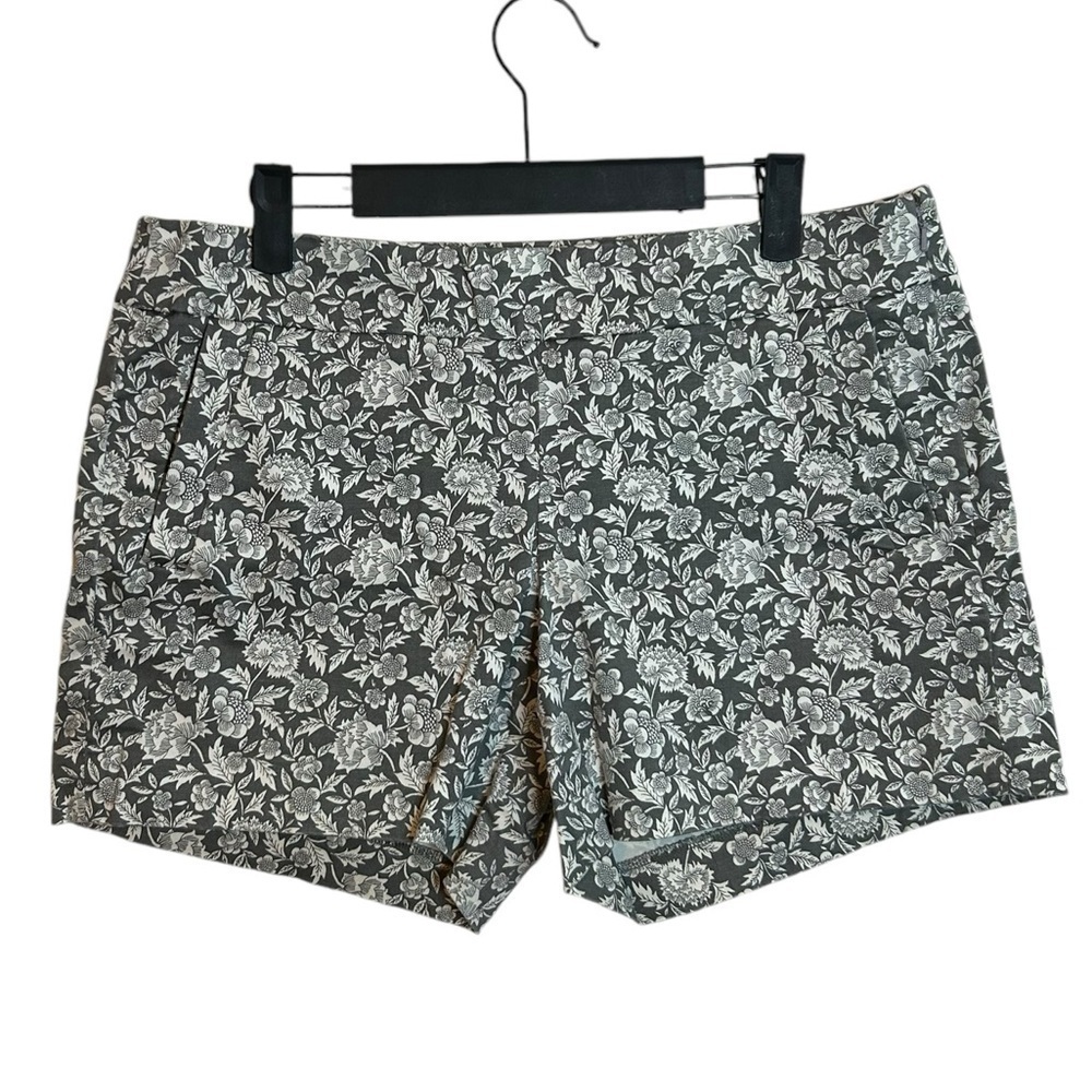 J.Crew 5” Floral Stretch Chino Shorts